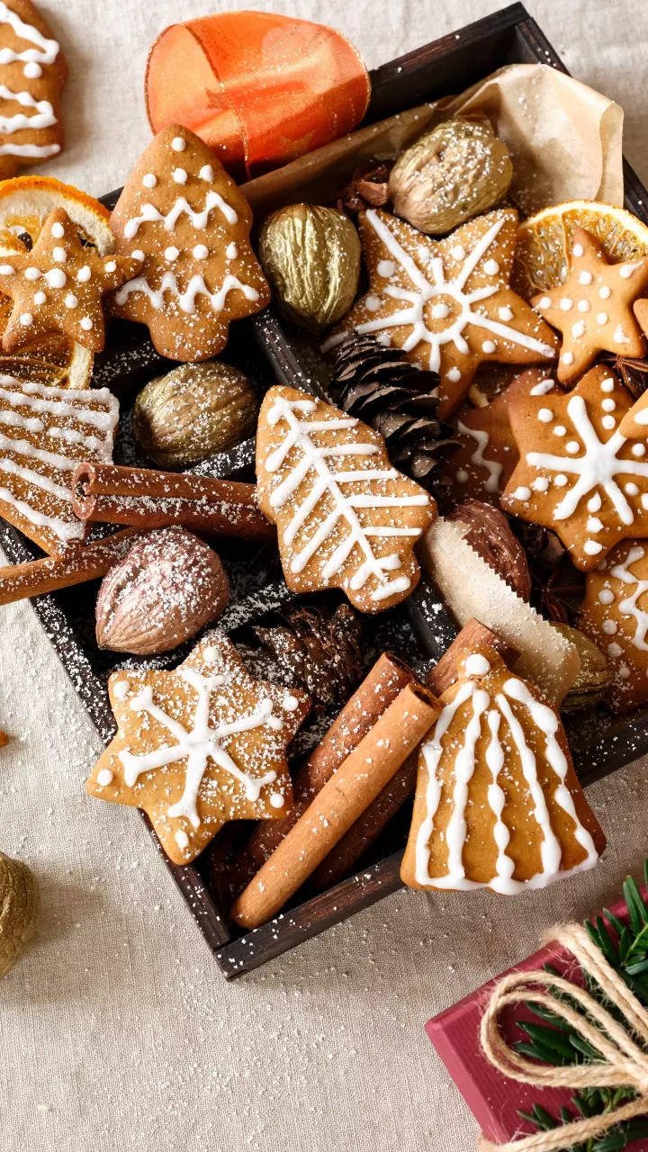 10 Cookies That Are Perfect For Winter Evenings 